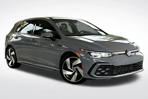 2023 Volkswagen Golf GTI SE photo 3