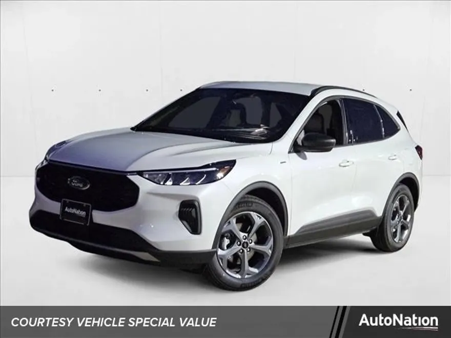 2025 Ford Escape ST-Line photo 1