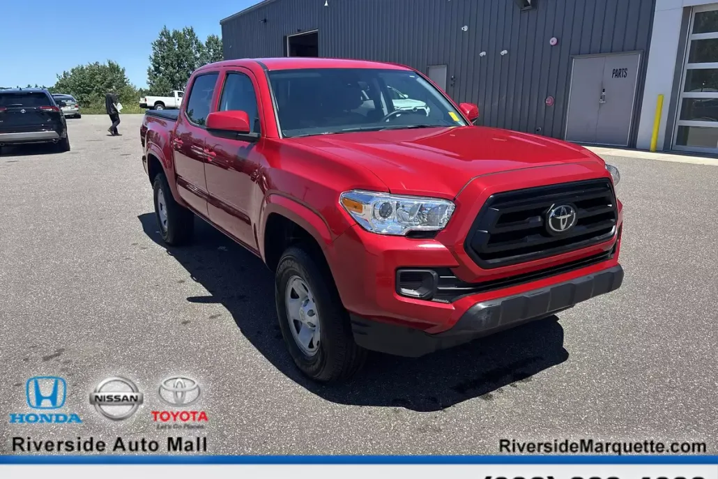 2023 Toyota Tacoma SR Double Cab V6 photo 1