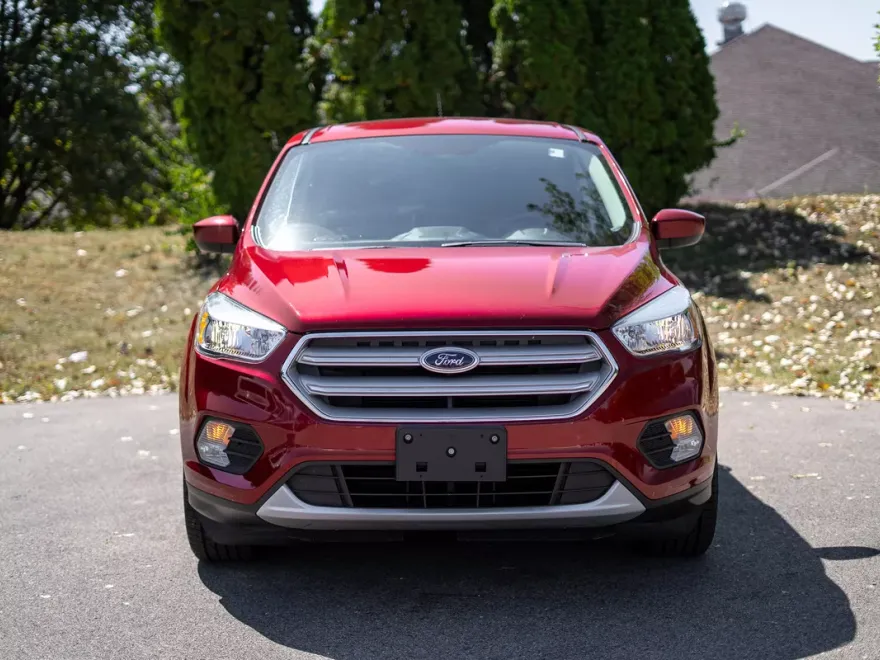 2019 Ford Escape SE photo 1
