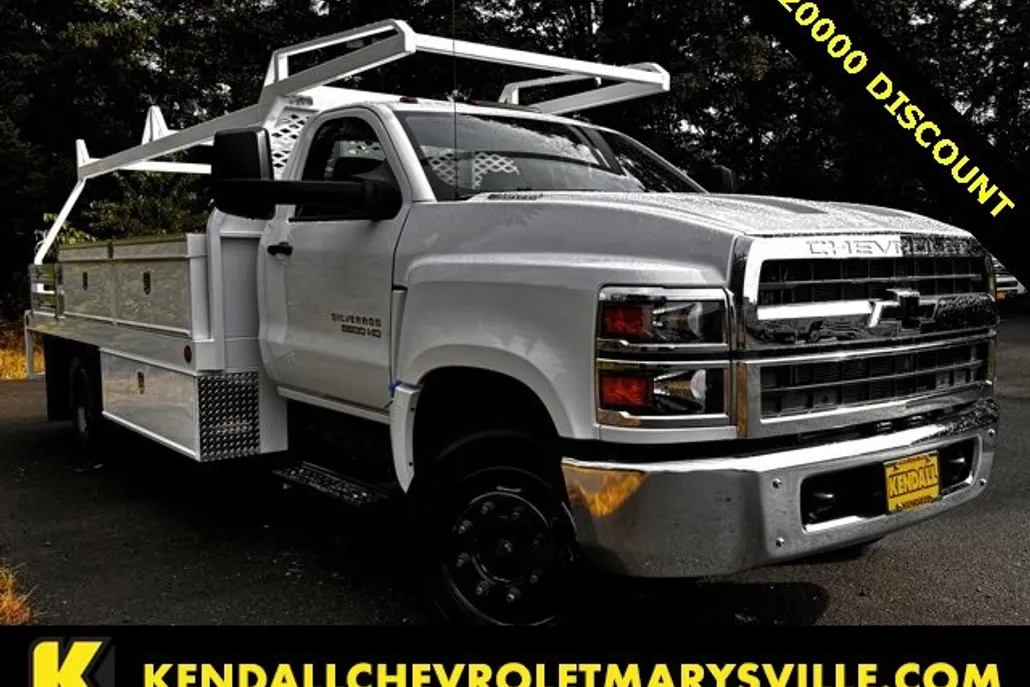 2024 Chevrolet Silverado 5500HD Work Truck photo 1