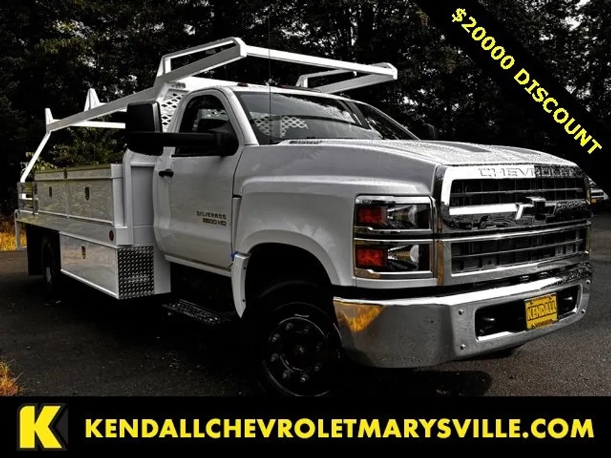 2024 Chevrolet Silverado 5500HD Work Truck photo 1