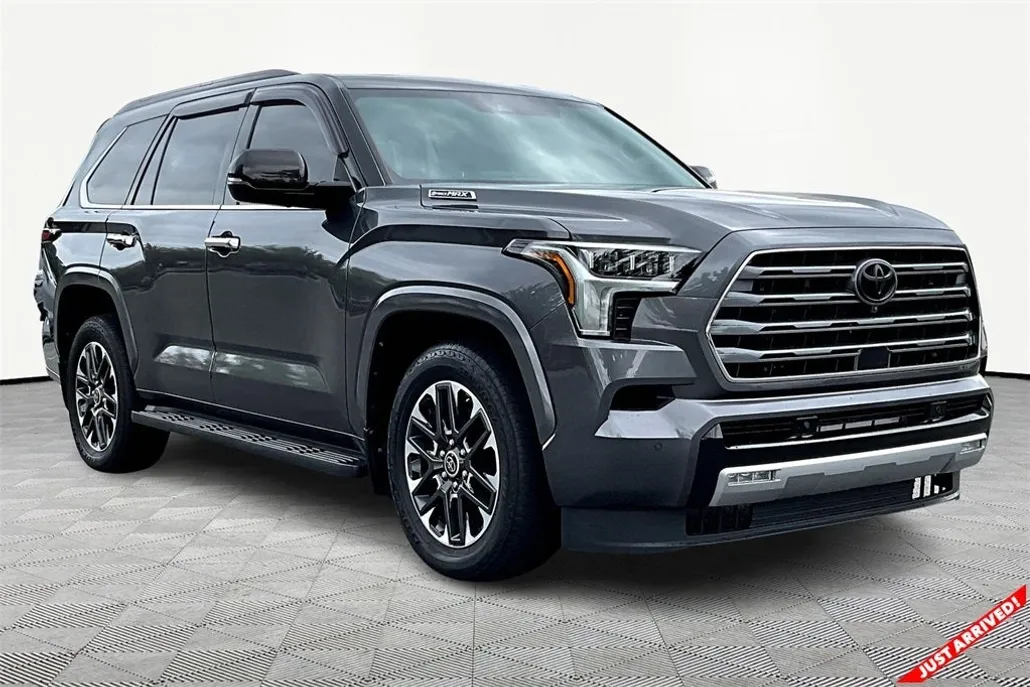 2023 Toyota Sequoia Limited photo 1