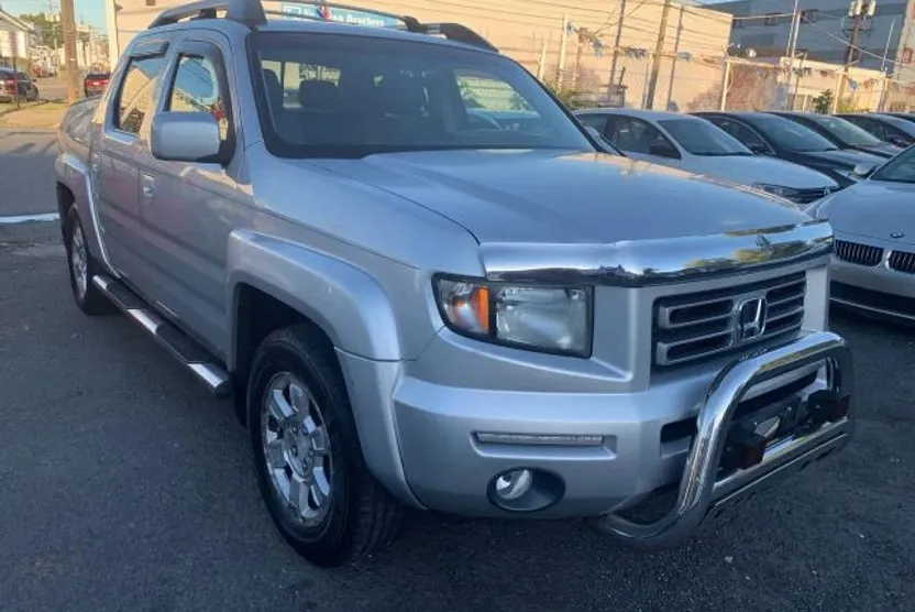2008 Honda Ridgeline RTS photo 1