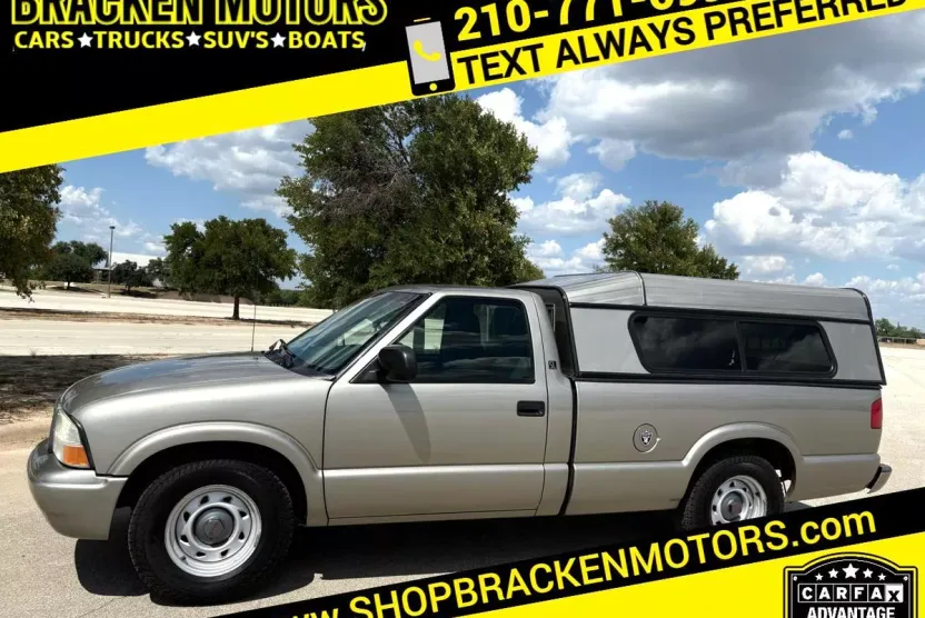 2003 Gmc Sonoma SL photo 1