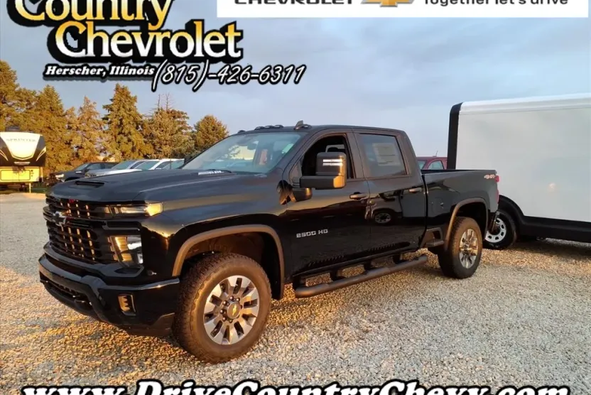 2026 Chevrolet Silverado 2500HD Custom photo 1