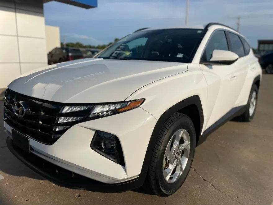2024 Hyundai Tucson SEL photo 1