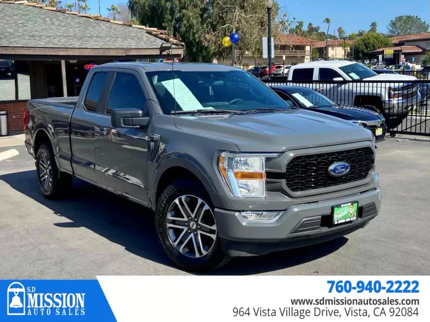 2021 Ford F-150 XL photo 1