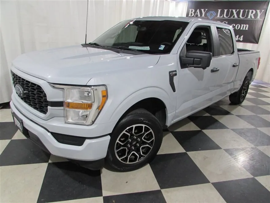 2022 Ford F-150 XL photo 1