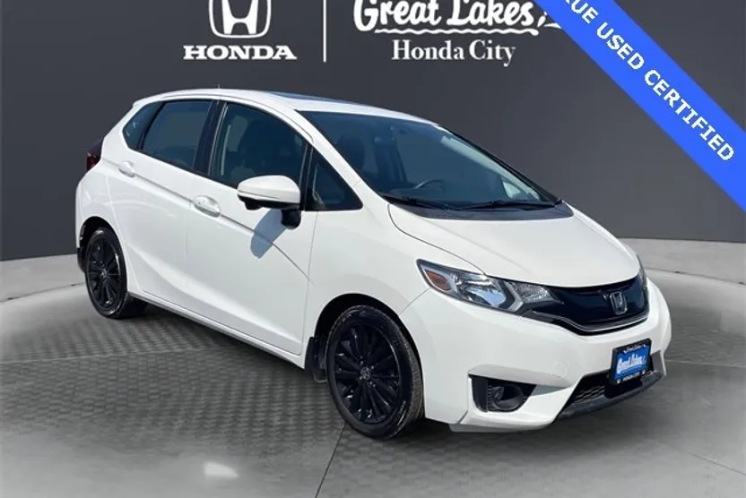 2017 Honda Fit EX photo 1