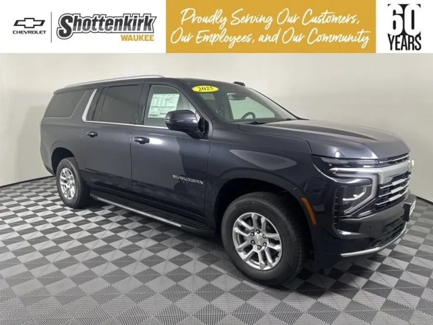2025 Chevrolet Suburban LT photo 1