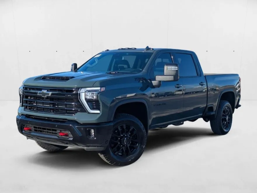 2025 Chevrolet Silverado 2500HD LTZ photo 1