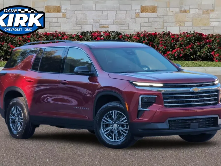 2026 Chevrolet Traverse photo 1