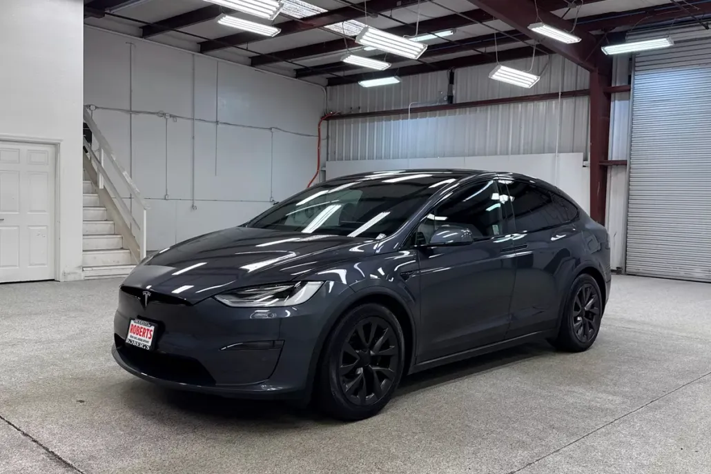 2022 Tesla Model X photo 1