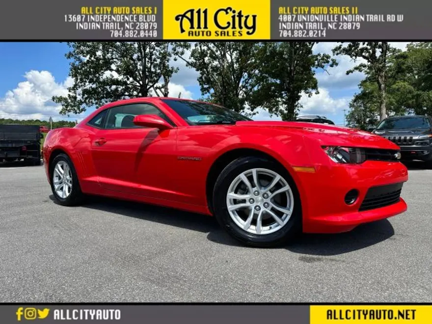 2015 Chevrolet Camaro LS Coupe photo 1