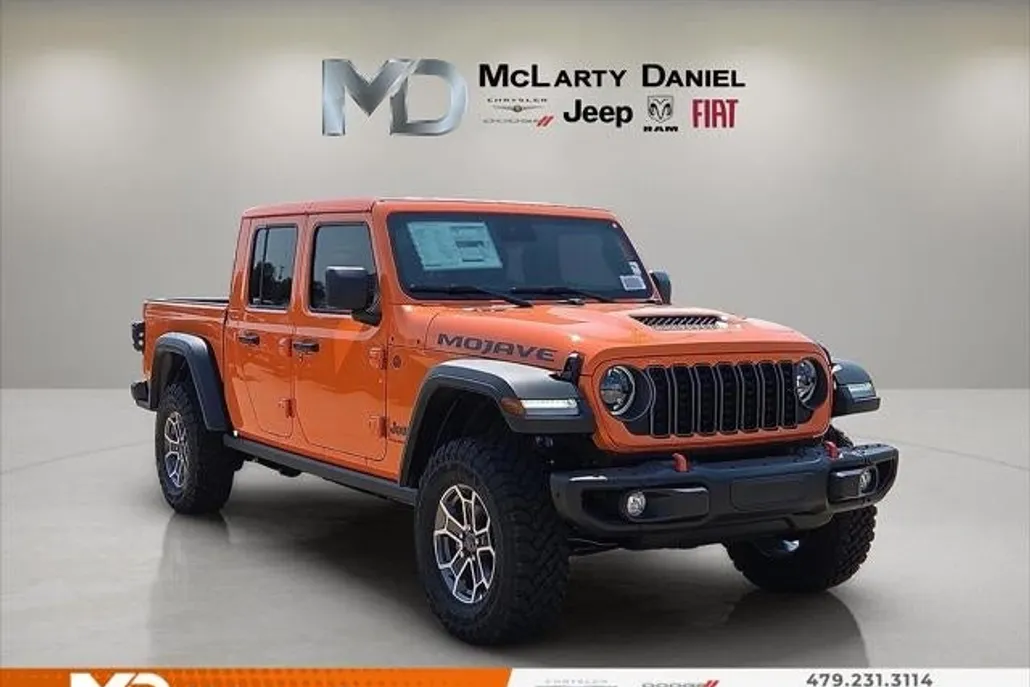 2025 Jeep Gladiator Mojave photo 1