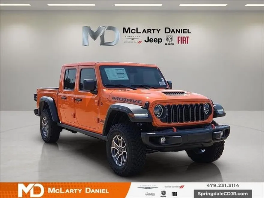 2025 Jeep Gladiator Mojave photo 1