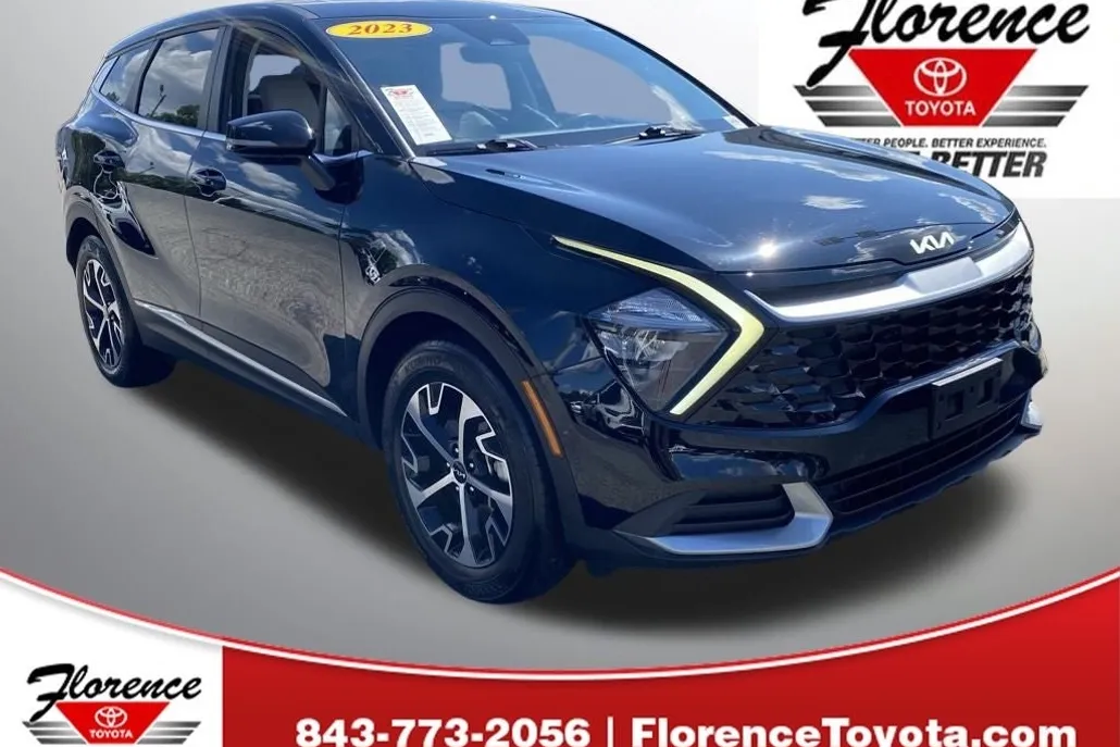 2023 Kia Sportage EX photo 1
