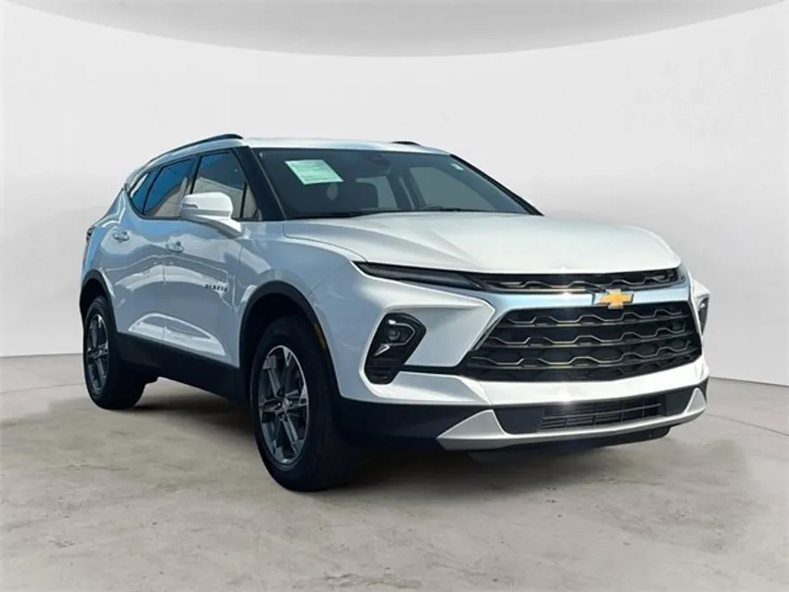2024 Chevrolet Blazer 3LT photo 1