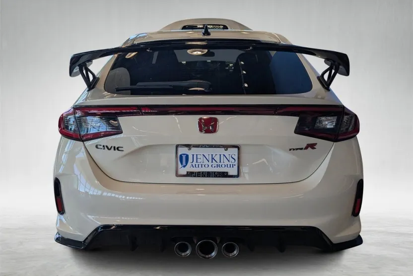 2024 Honda Civic Type R Hatchback photo 1