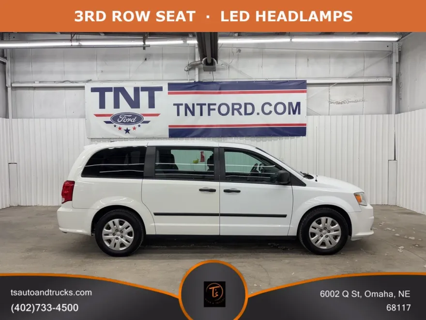 2016 Dodge Grand Caravan SE photo 1