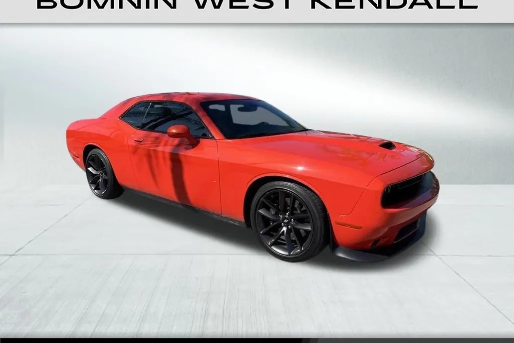 2019 Dodge Challenger GT photo 1