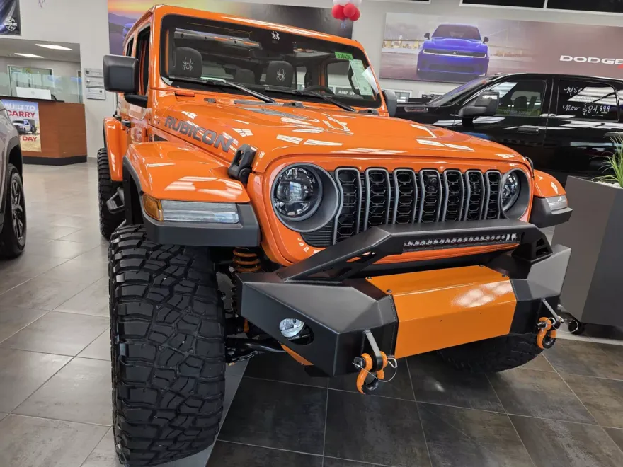 2025 Jeep Wrangler Rubicon photo 1