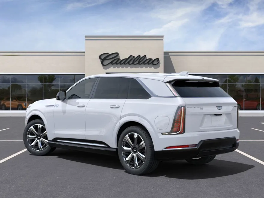 2025 Cadillac Escalade IQ Luxury photo 1