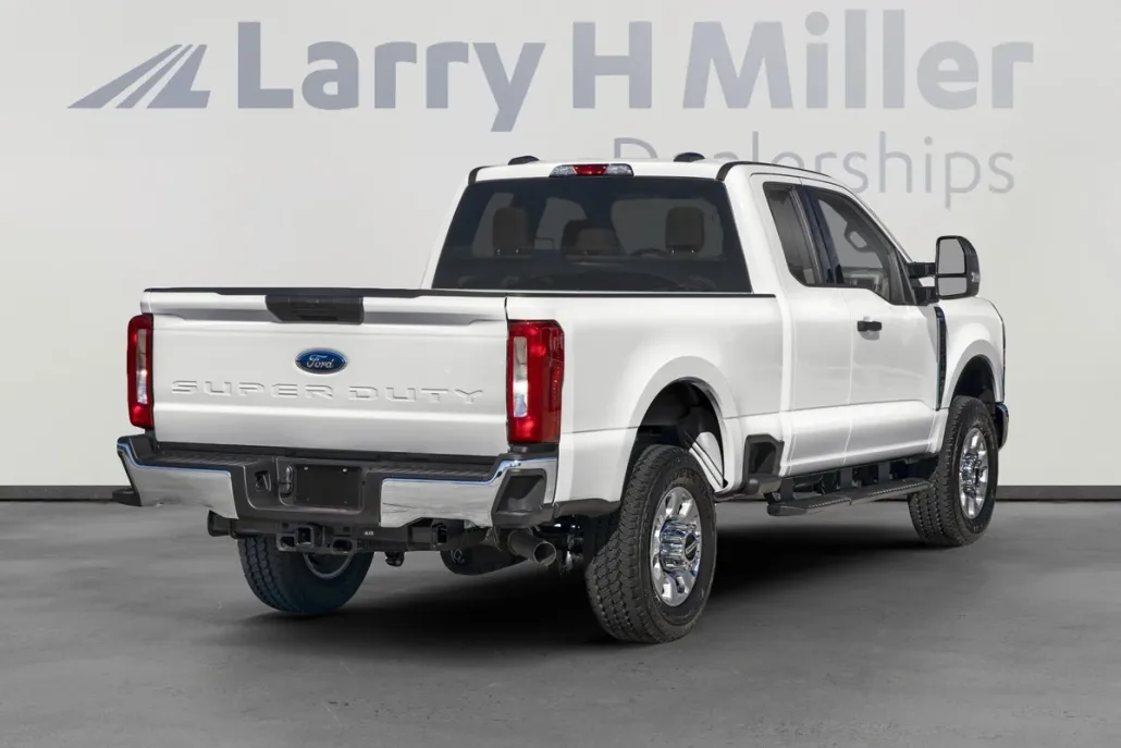 2026 Ford F-250 XLT photo 1