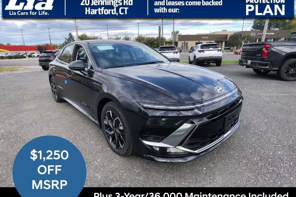 2025 Hyundai Sonata SEL photo 1