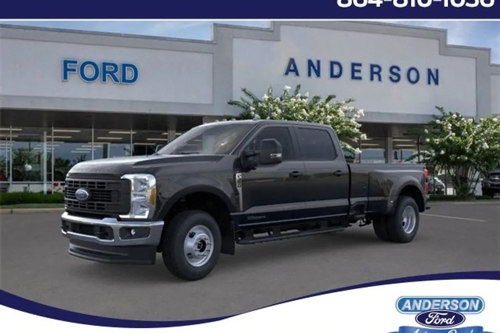 2025 Ford F-350 photo 1
