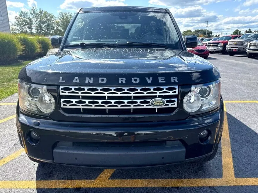 2011 Land Rover LR4 HSE photo 1