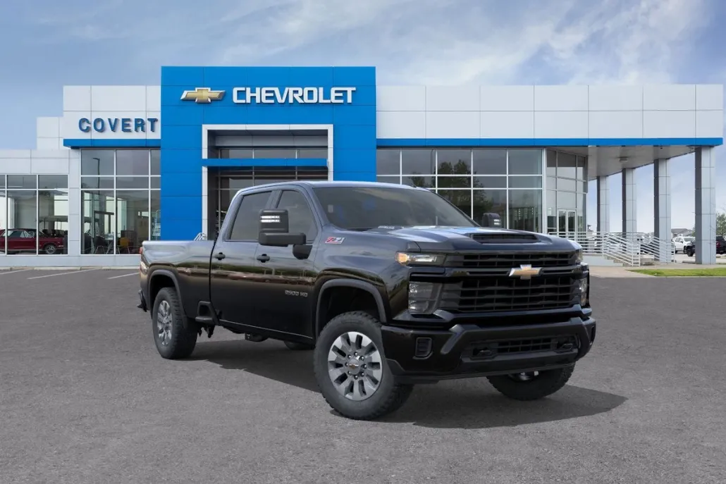 2026 Chevrolet Silverado 2500HD Custom photo 1