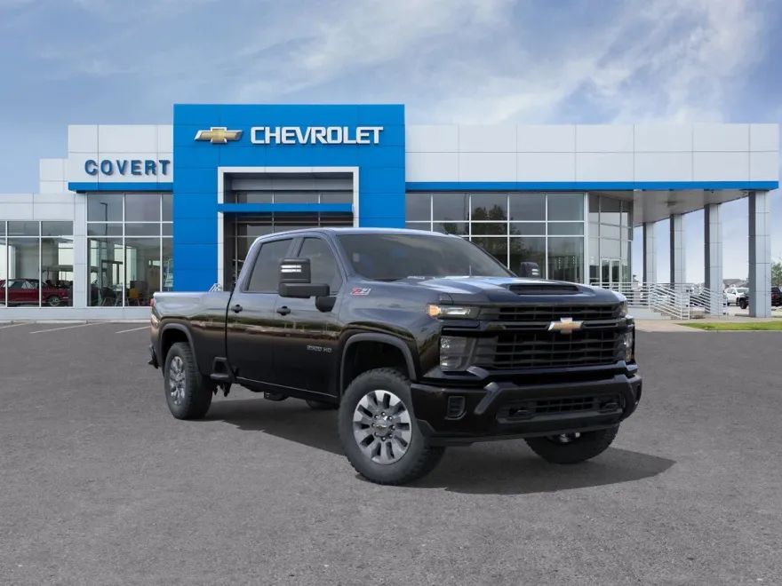2026 Chevrolet Silverado 2500HD Custom photo 1