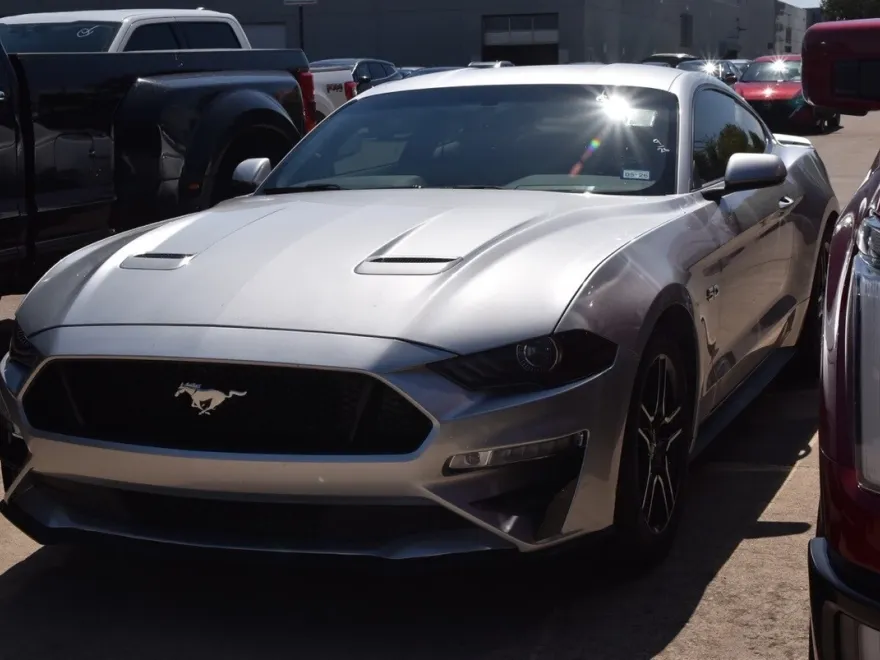 2018 Ford Mustang GT photo 1