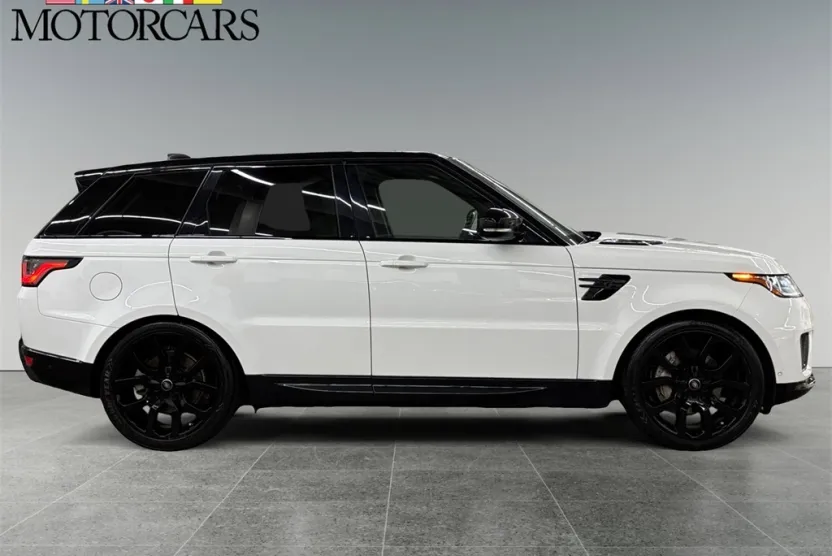 2020 Land Rover Range Rover Sport HSE photo 1