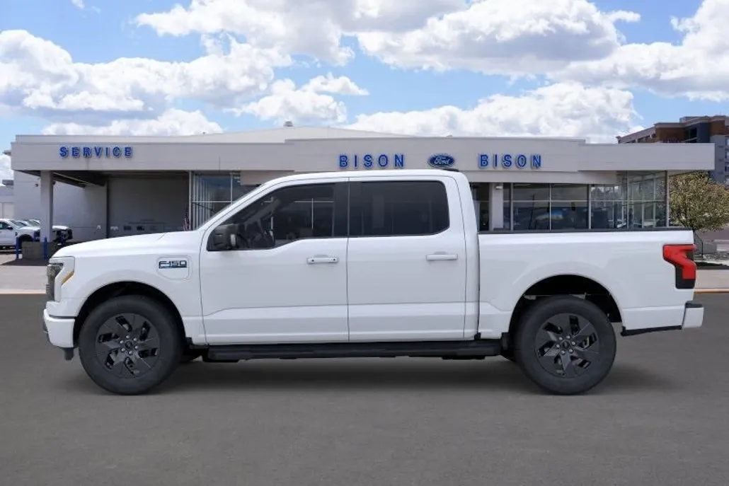 2025 Ford F-150 Lightning photo 1