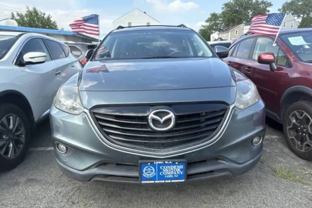 2013 Mazda CX-9 Touring photo 1