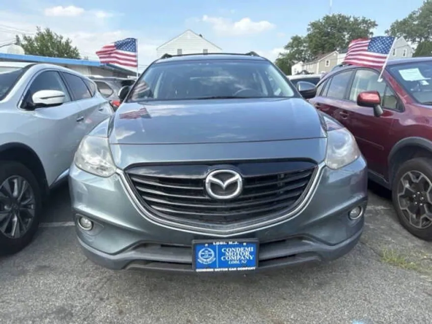 2013 Mazda CX-9 Touring photo 1