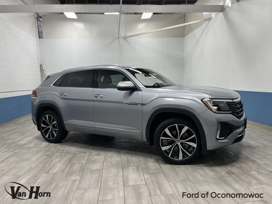 2024 Volkswagen Atlas Cross Sport SEL Premium R-Line photo 1