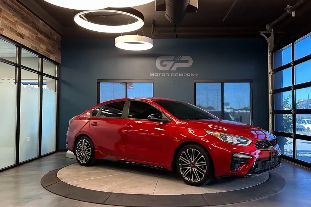 2021 Kia Forte GT photo 1