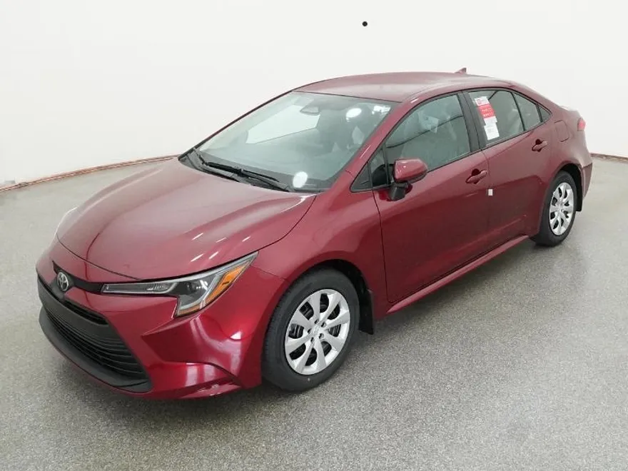 2026 Toyota Corolla LE photo 1