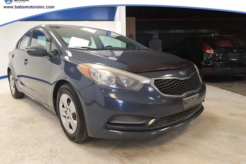 2015 Kia Forte LX photo 1