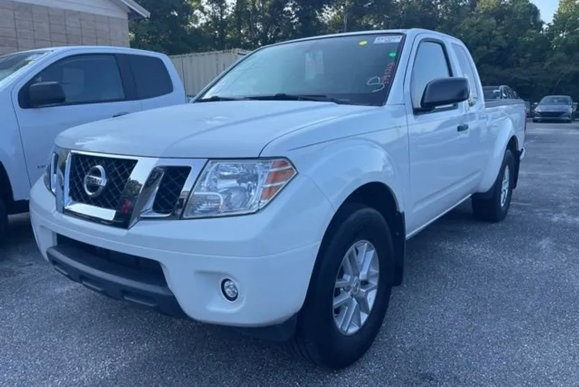 2019 Nissan Frontier SV photo 1