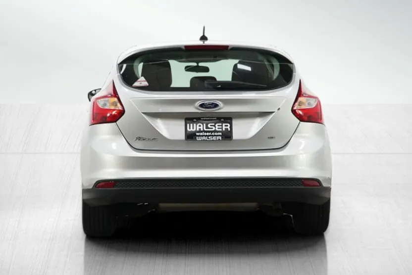 2012 Ford Focus SE photo 1