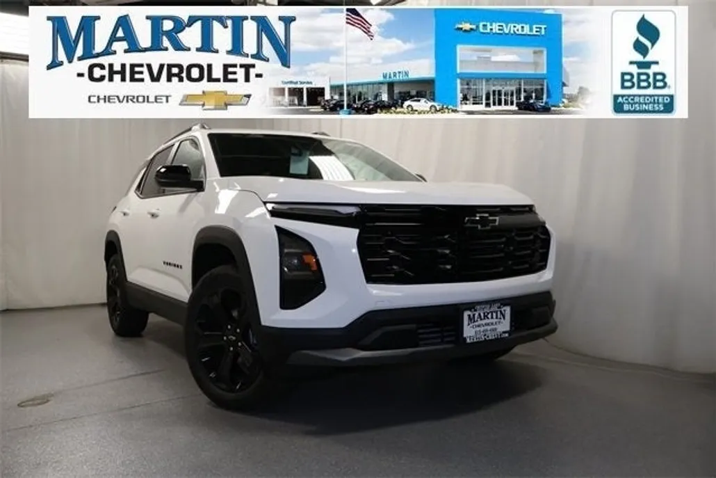 2026 Chevrolet Equinox LT photo 1