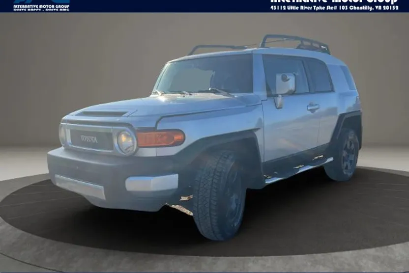 2007 Toyota FJ Cruiser Base photo 1