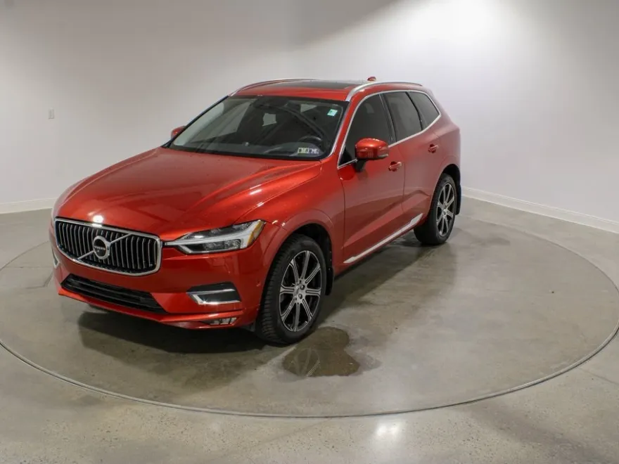 2018 Volvo XC60 T6 Inscription photo 1