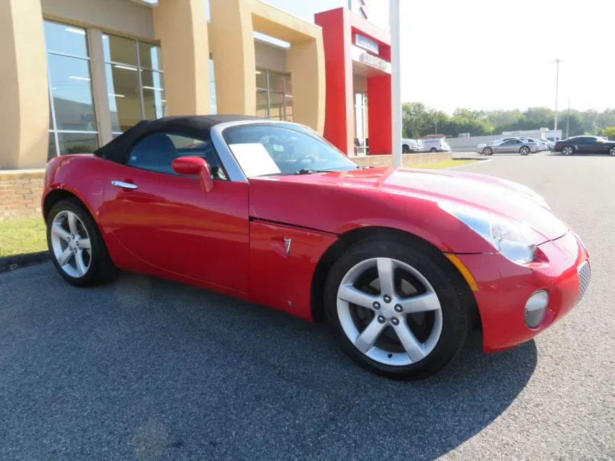 2006 Pontiac Solstice Base photo 1