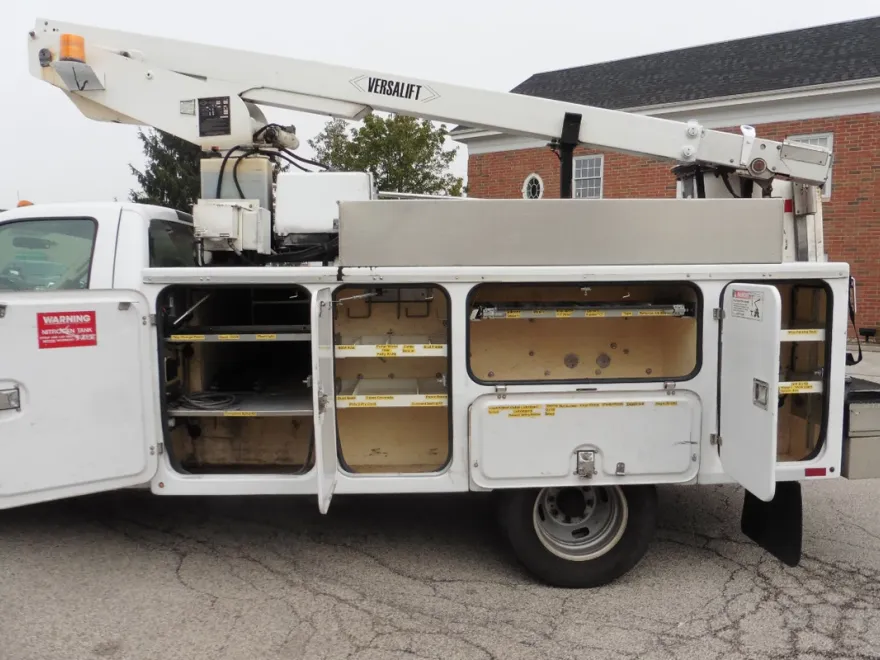 2008 Ford F-350 XL photo 1